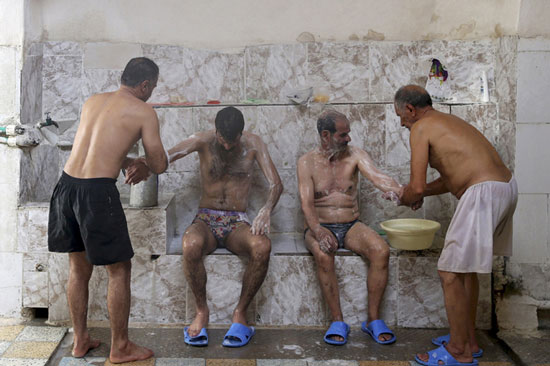 گزارشAP از حمام عمومی در ایران +عکس