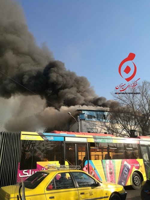 آتش‌سوزی دلهره‌آور در حوالی میدان راه‌آهن تهران