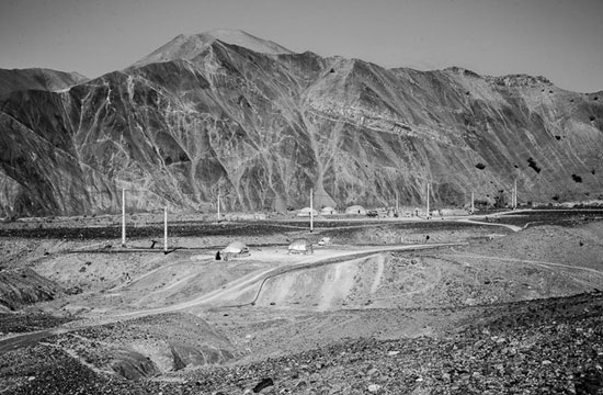 عکس: مصائب خدیجه و روستای فراموش شده