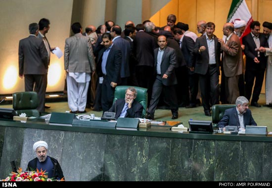 عکس: روحانی در جلسه رای اعتماد به وزرا