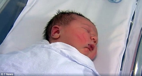 تولد سنگین‌وزن‌ترین نوزاد تاریخ استرالیا
