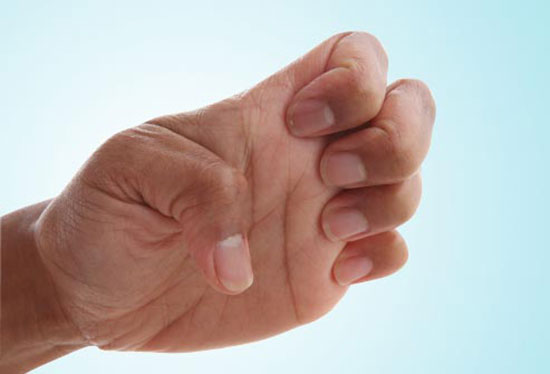 ۱۰ تمرین ورزشی برای دست‌ها و انگشت‌ها