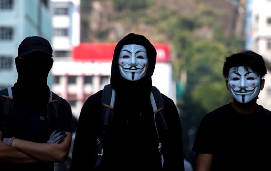 استفاده از ماسک در هنگ‌کنگ ممنوع شد