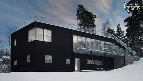 معماری سبز سوئدی در خانه ای با سقف شیب دار