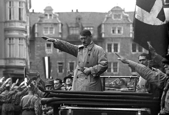 «آدولف هیتلر»، رهبری کاریزماتیک ولی بی رحم