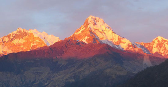 عکس: طلوع شگفت انگیز خورشید در نپال