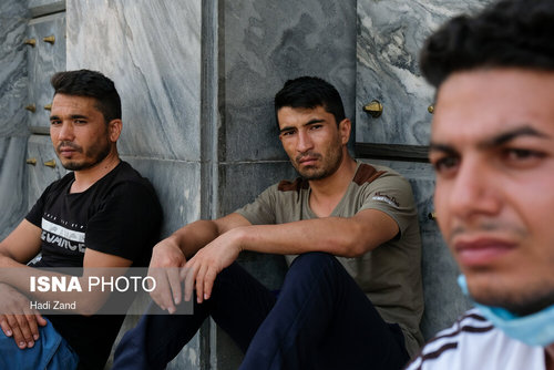 تجمع پناهجویان افغان مقابل سفارت آلمان