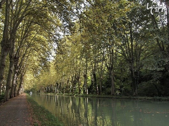 کانال زیبا و تاریخی دو میدی در فرانسه