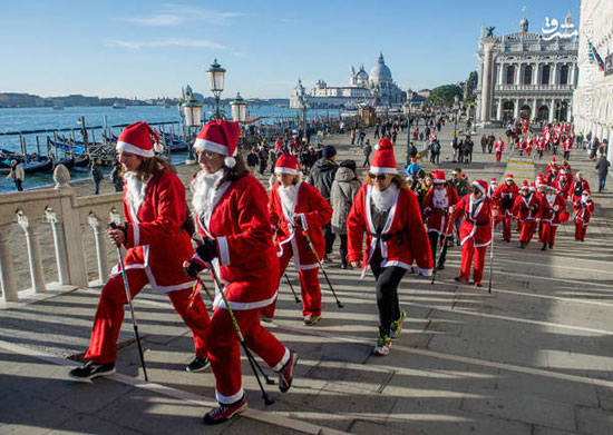 مسابقه بابانوئل‌ها در ونیز
