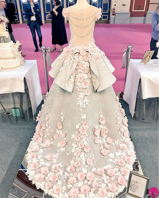 کیک عروسی شگفت انگیز شبیه لباس عروس