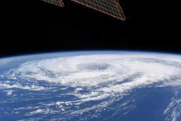 تصاویر طوفان «کریستوبال» از فضا را ببینید