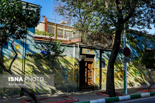 محله‌گردی در تهران؛ «خیابان لاله‌زار»