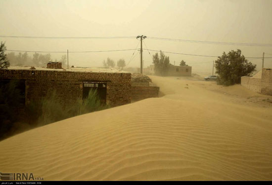 هجوم شن‌های روان در منطقه سیستان