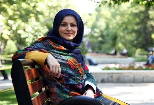 زنی که لیگ فوتبال ایران را گزارش کرد +عکس