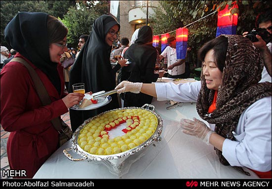 عکس: یانگوم‌ ها در خانه هنرمندان ایران