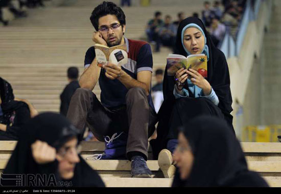 تصاویری از مراسم شب احیا در تهران (2)