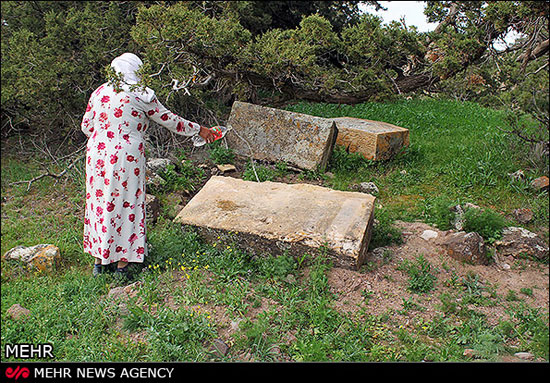 قبرستان اسرار آمیز روستای شمس آباد