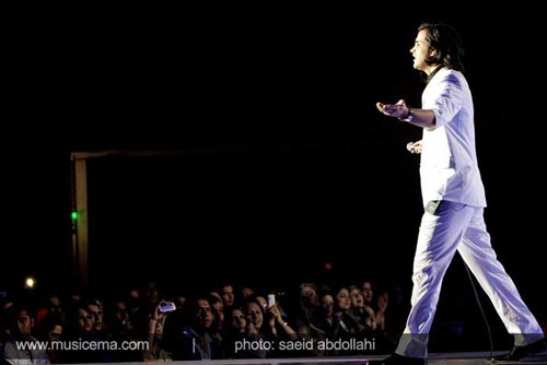 کنسرت خواننده معروف در کیش /عکس