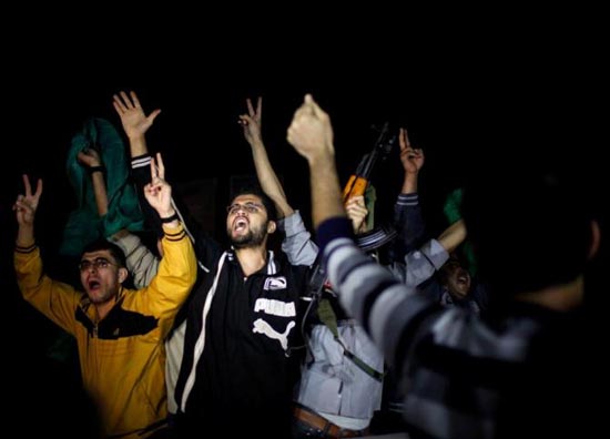 شادی پیروزی در غزه پس از آتش بس +عکس