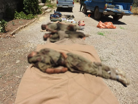 اجساد تروریست‌های معدوم در درگیری با سپاه