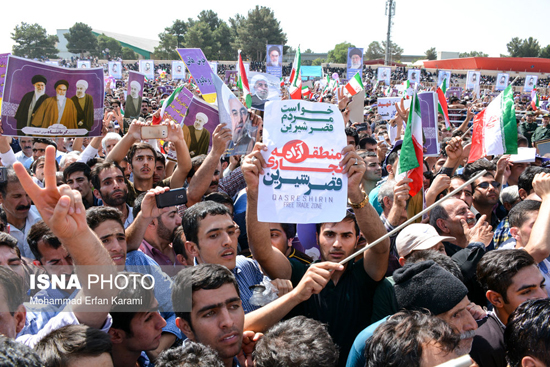 عکس: استقبال از روحانی در کرمانشاه