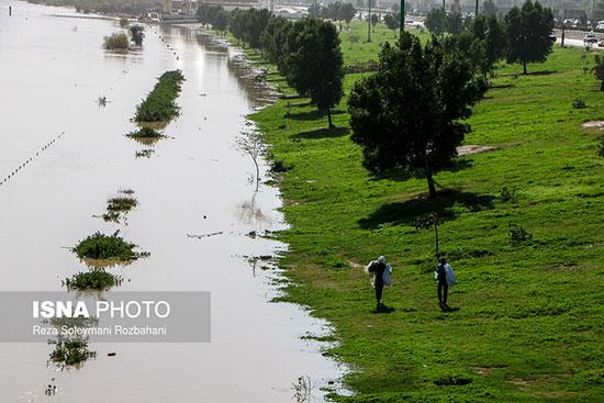 بالا آمدن آب رودخانه کارون در اهواز