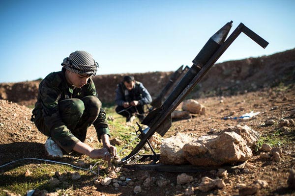تصاویر: سلاح‌ های دست‌ساز و عجیب سوری