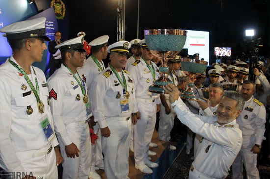 غواصان ارتش ایران افتخار آفرین شدند