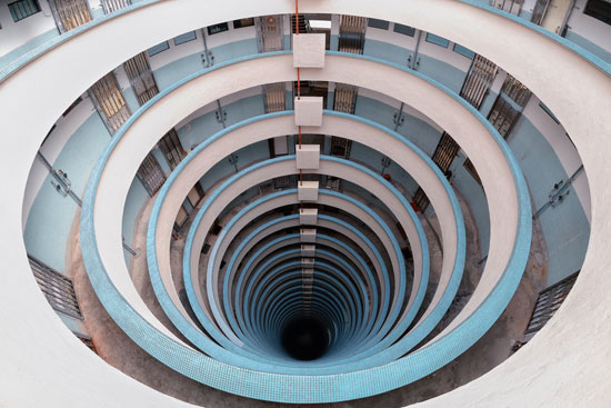 نگاه متفاوت به آسمان‌خراش‌های هنگ‌کنگ