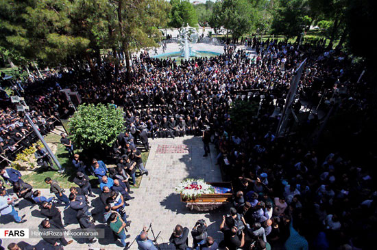 مراسم تشییع زنده‌یاد بهنام صفوی در اصفهان