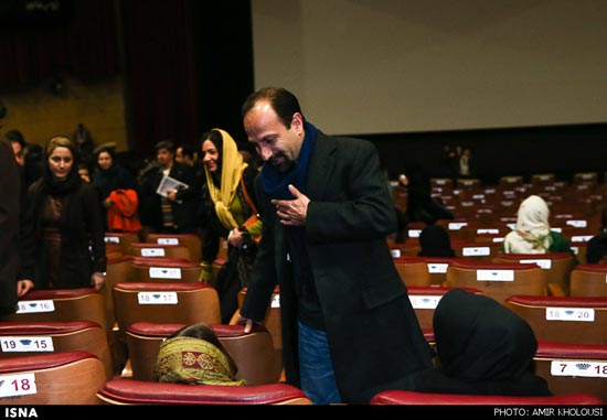 عکس: حضور اصغر فرهادی در «کاخ جشنواره»