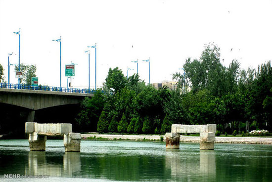 عکس: پل و پارک غدیر اصفهان