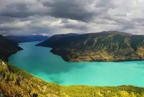 زیباترین دریاچه های چین