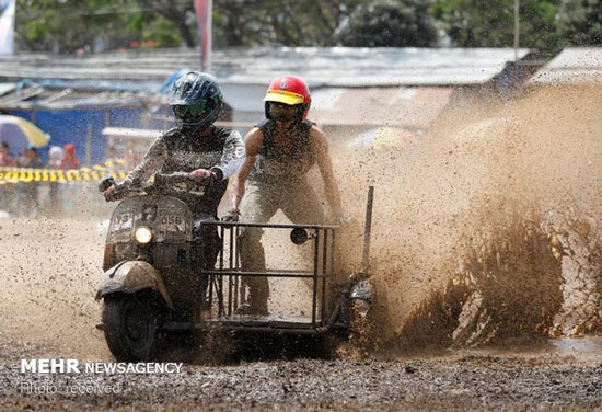 مسابقه ماشین‌های دست ساز در اندونزی