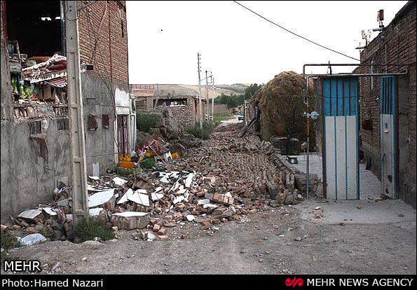 عکس؛ مناطق زلزله زده آذربایجان شرقی