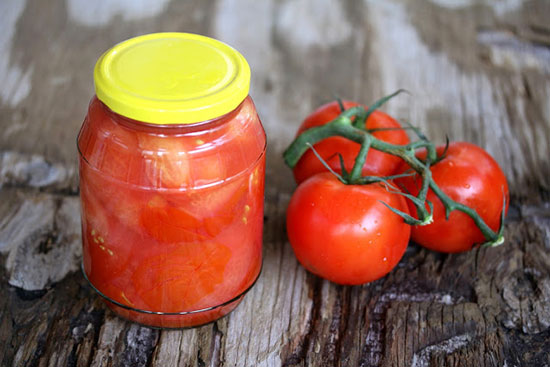 طرز تهیه کنسرو گوجه فرنگی به سه روش