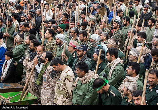 تجمع گروه‌های جهادی پلدختر در حمایت از سپاه