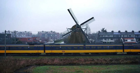 حرکت تمامی قطارهای هلند با انرژی باد