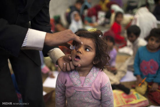 عکس: مبارزه با فلج اطفال در پاکستان