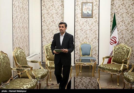 عکس: اولین روز کاری «محمود احمدی نژاد»