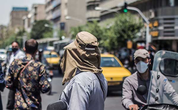 زیر تیغ گرمای تابستان در تهران